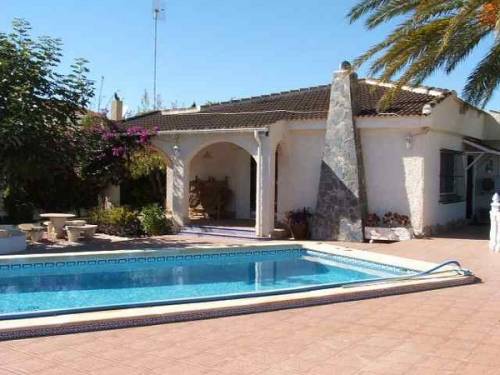 La location des maisons des vacances.