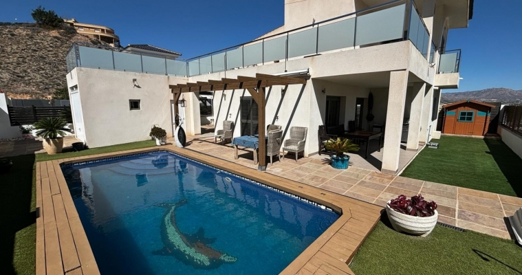  - Villa Detached - Cox