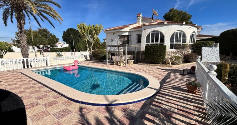  - Villa Detached - Ciudad Quesada - CENTRO