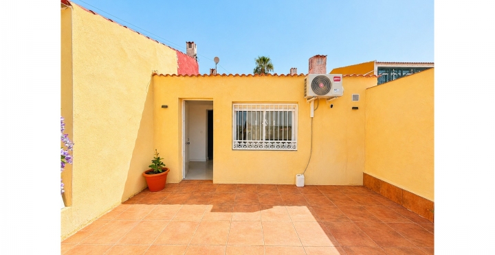 Ground Floor Bungalow -  - Torrevieja  - La Siesta - El Salado - Torreta